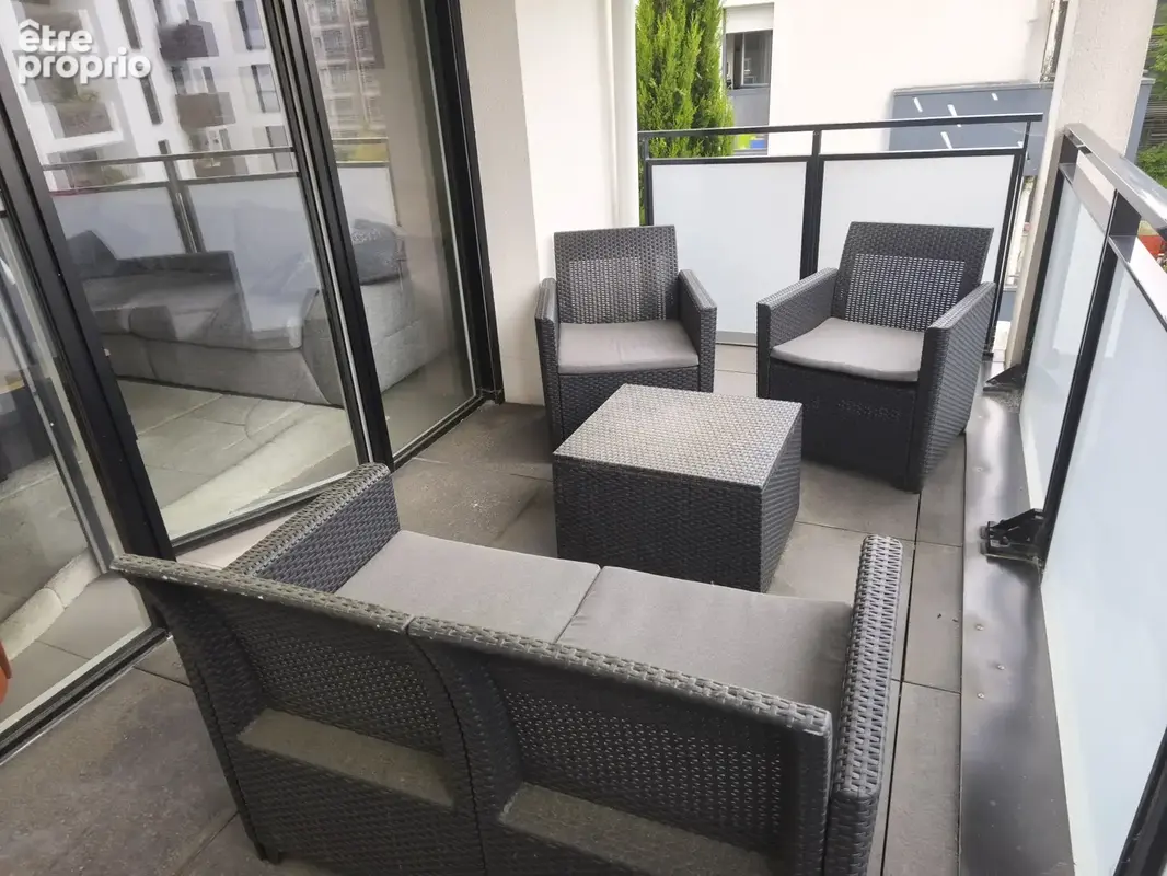 LE BOUSCAT- Résidence récente T3 avec balcon - photo 6
