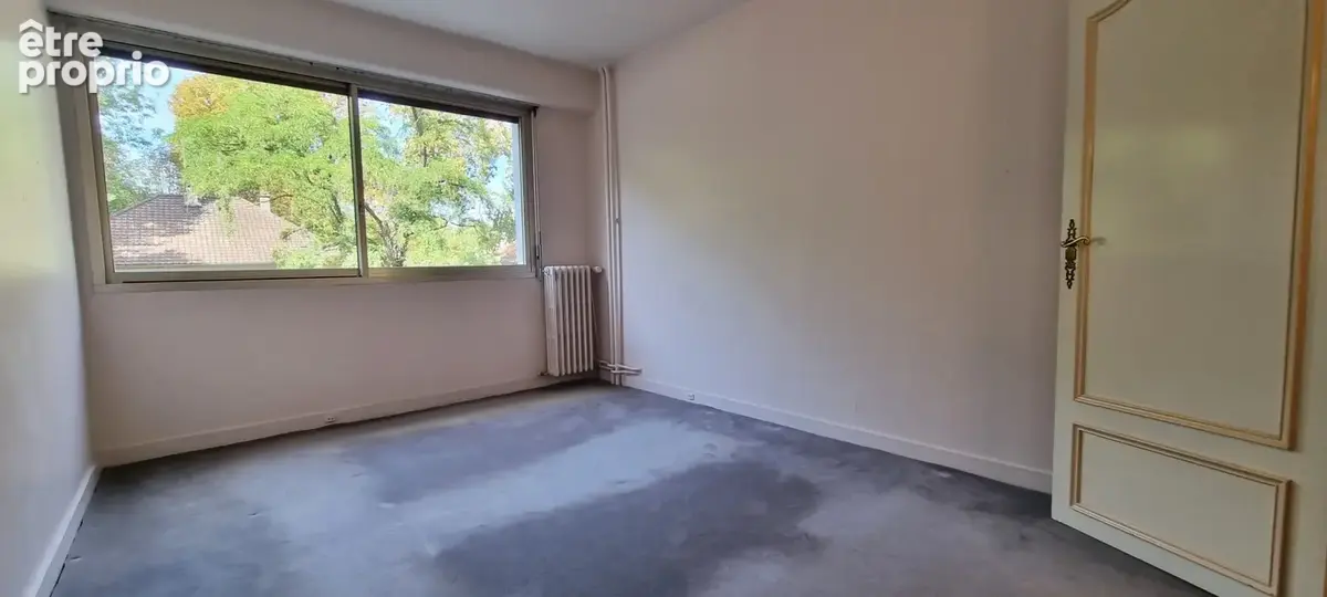3 pièces confortable de 77m2 / à proximité immédiate des commerces/transports et écoles - photo 10