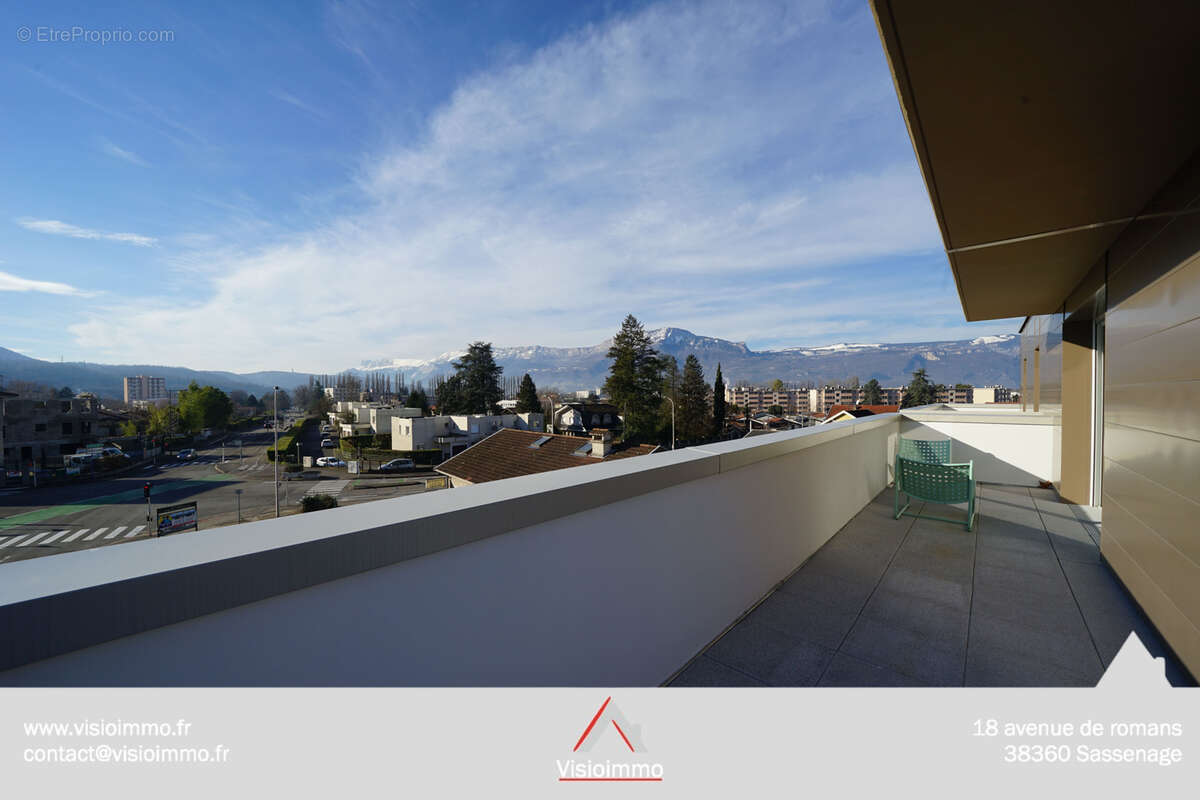 Appartement à SAINT-MARTIN-D'HERES