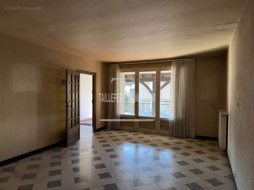 Maison à COULOUNIEIX-CHAMIERS