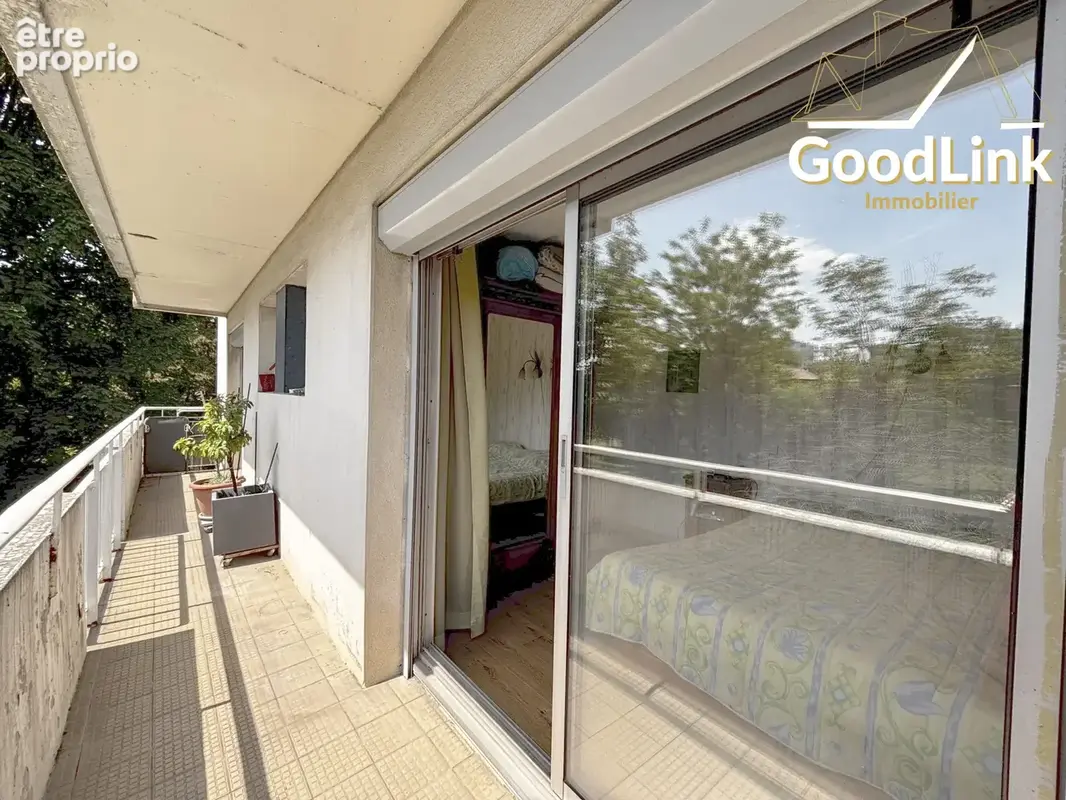 Appartement à AUBERVILLIERS