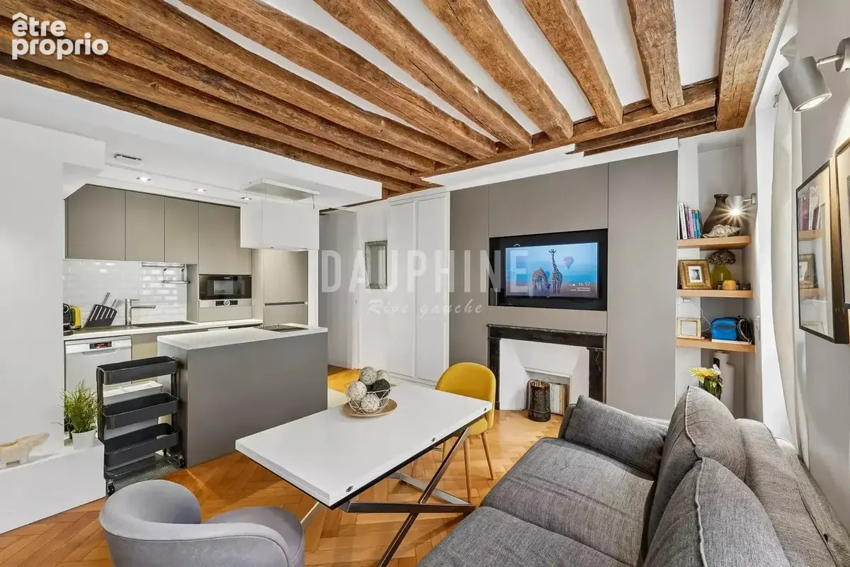 Pied à terre à Saint Germain des prés. - photo 3