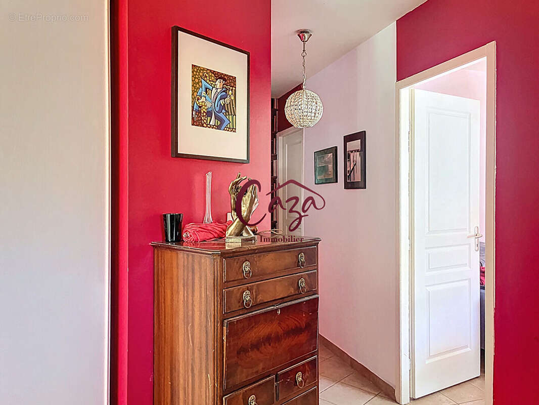 Maison à CAMBLANES-ET-MEYNAC