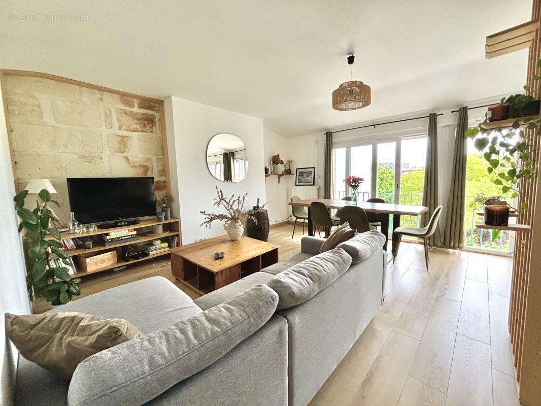 Appartement à BORDEAUX