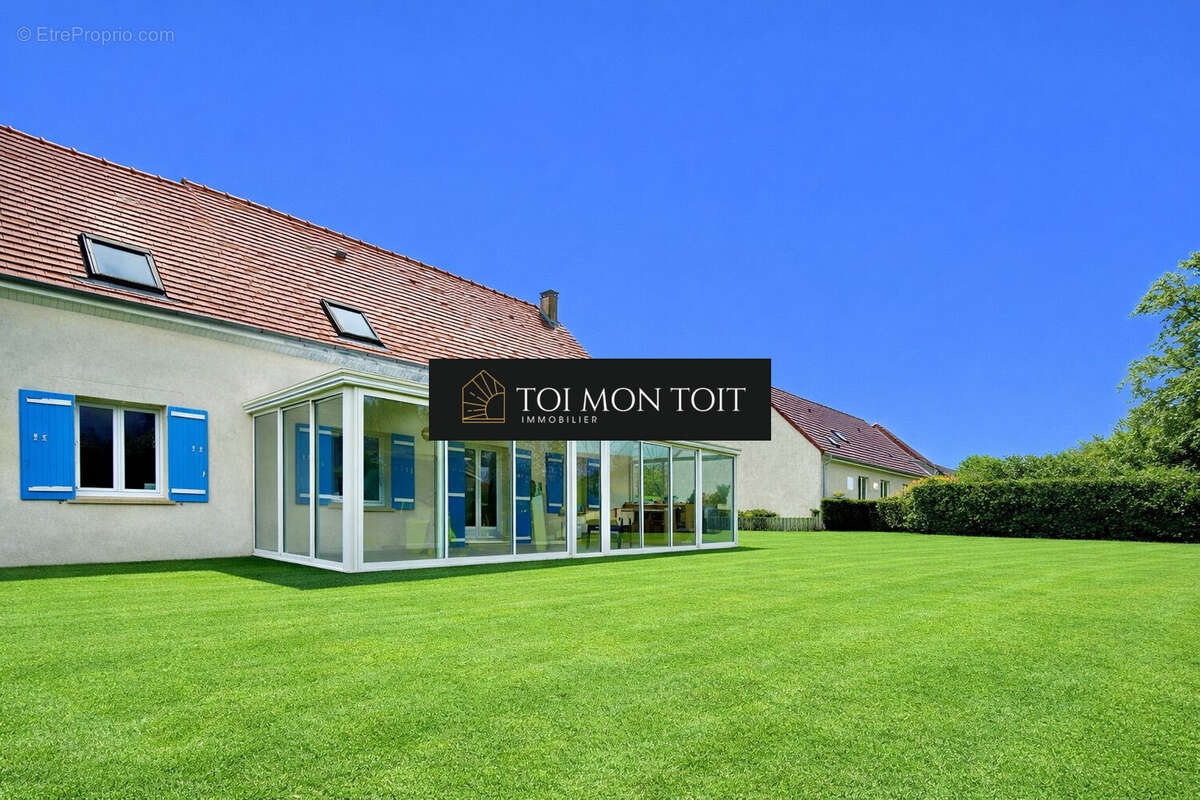 Maison à VILLERON