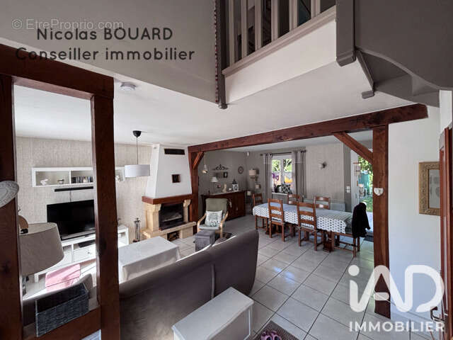 Photo 2 - Maison à BOISSY-LE-CHATEL