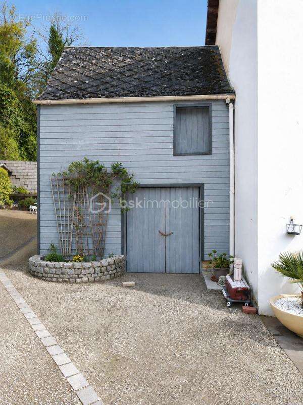 Maison de 140m² avec 4 chambre et 1 bureau à Bouttencourt 80220 - photo 2