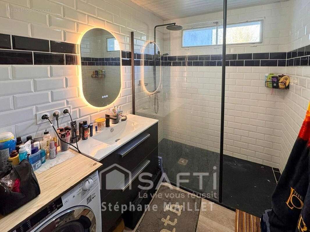 Maison 75 m² à Villeneuve-De-Marsan  - photo 6
