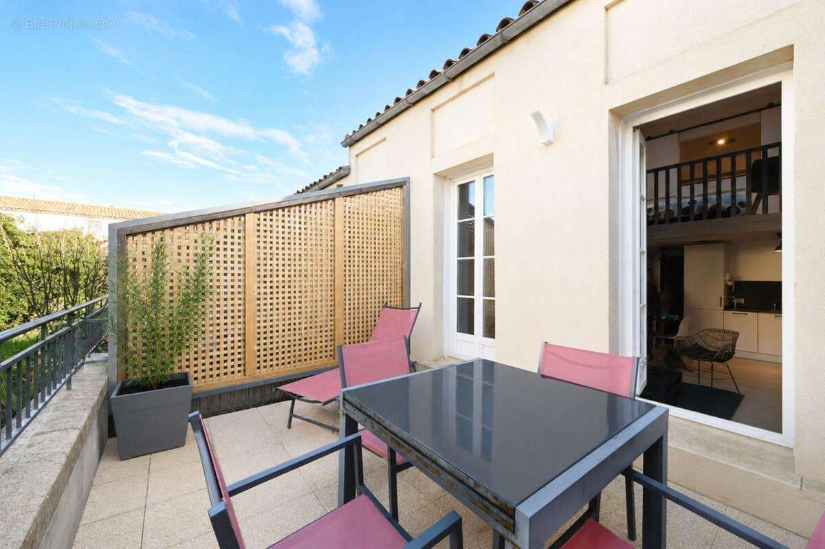 Appartement à SAINT-MARTIN-DE-RE