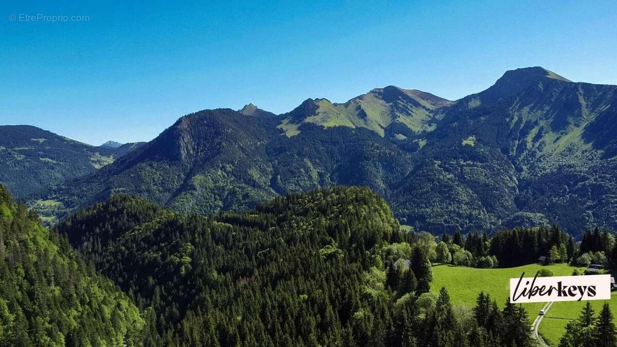 Maison à ESSERT-ROMAND