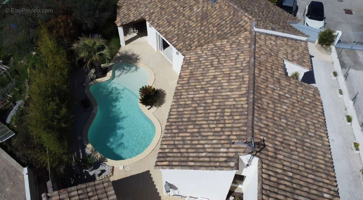 Maison à MAS-DE-LONDRES