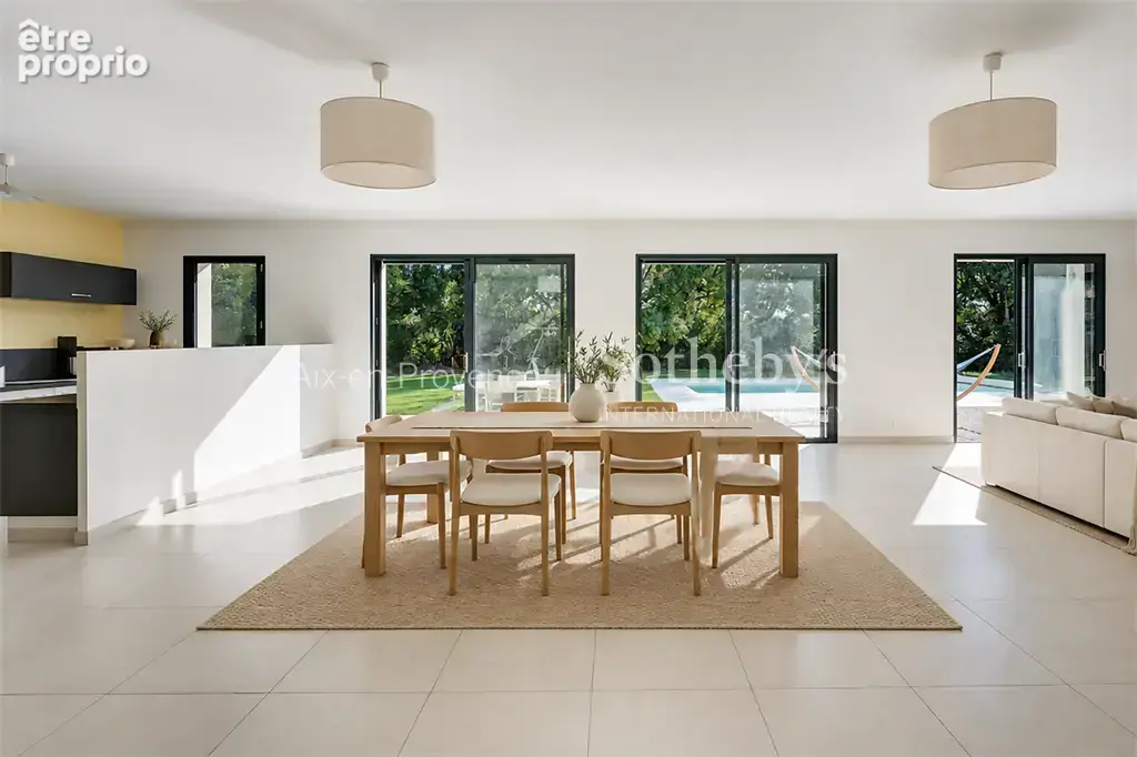 Maison familiale 200 m² sur 2100 m² à vendre à l'ouest d'Aix-en-Provence - photo 6