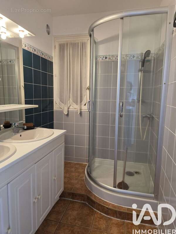 Photo 8 - Appartement à SAINT-DENIS