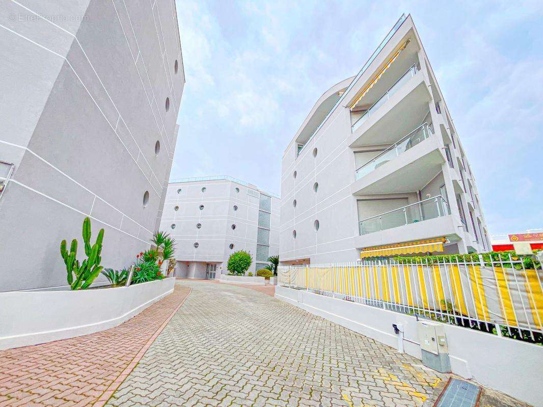 Appartement à CAGNES-SUR-MER