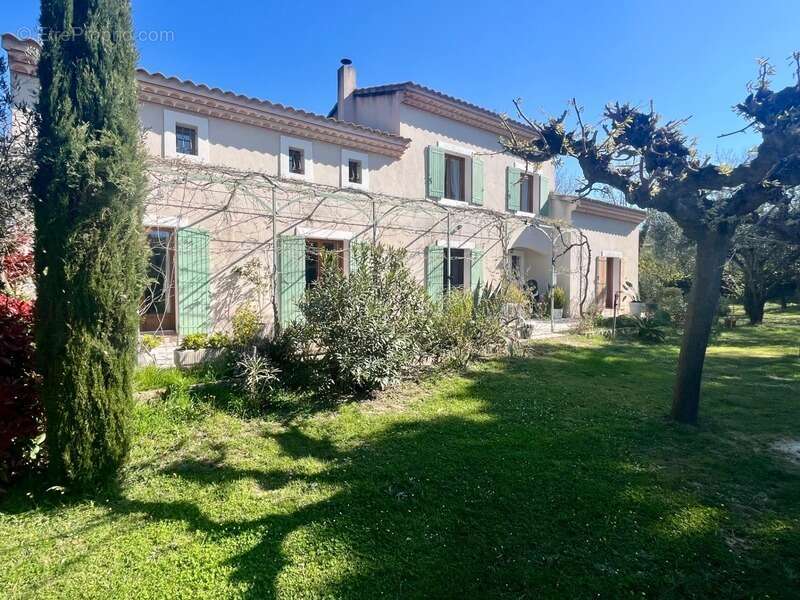 Maison à SAINT-REMY-DE-PROVENCE