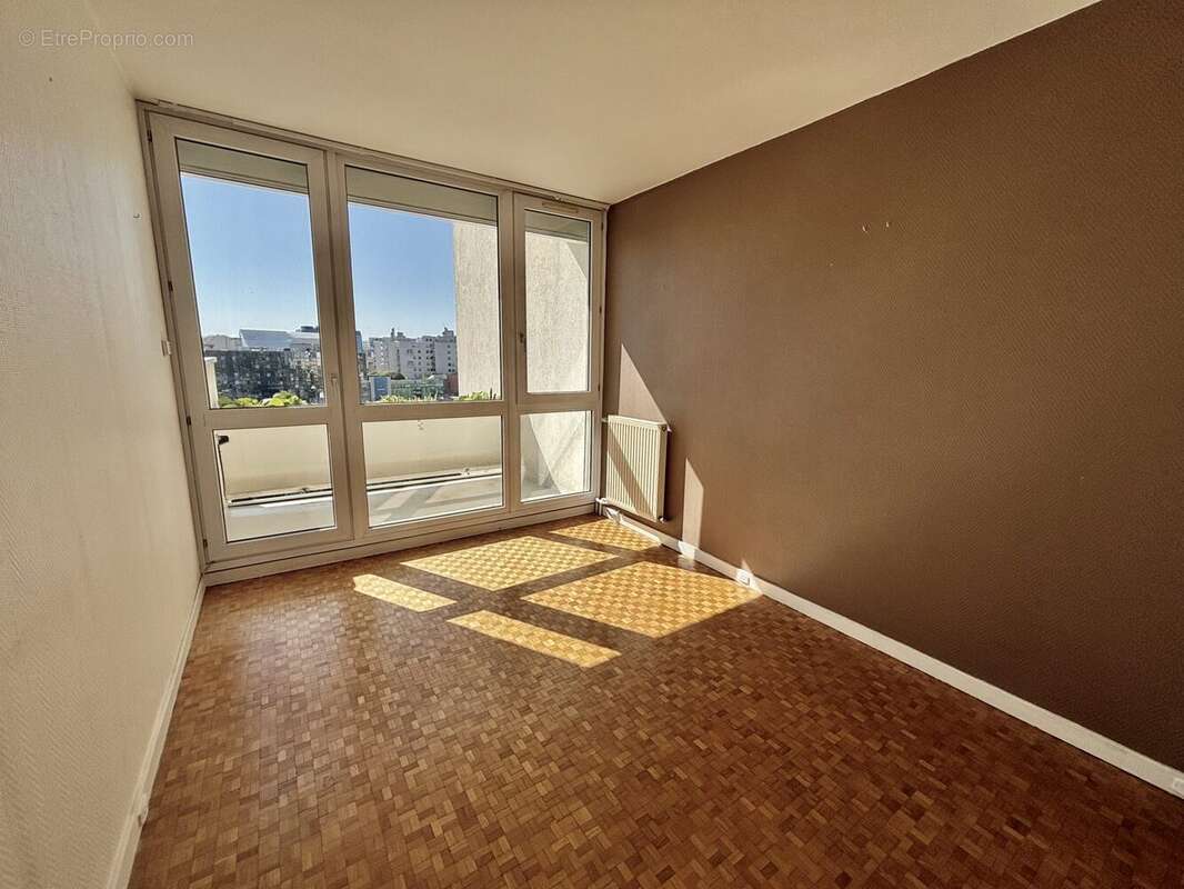 Appartement à NOISY-LE-GRAND