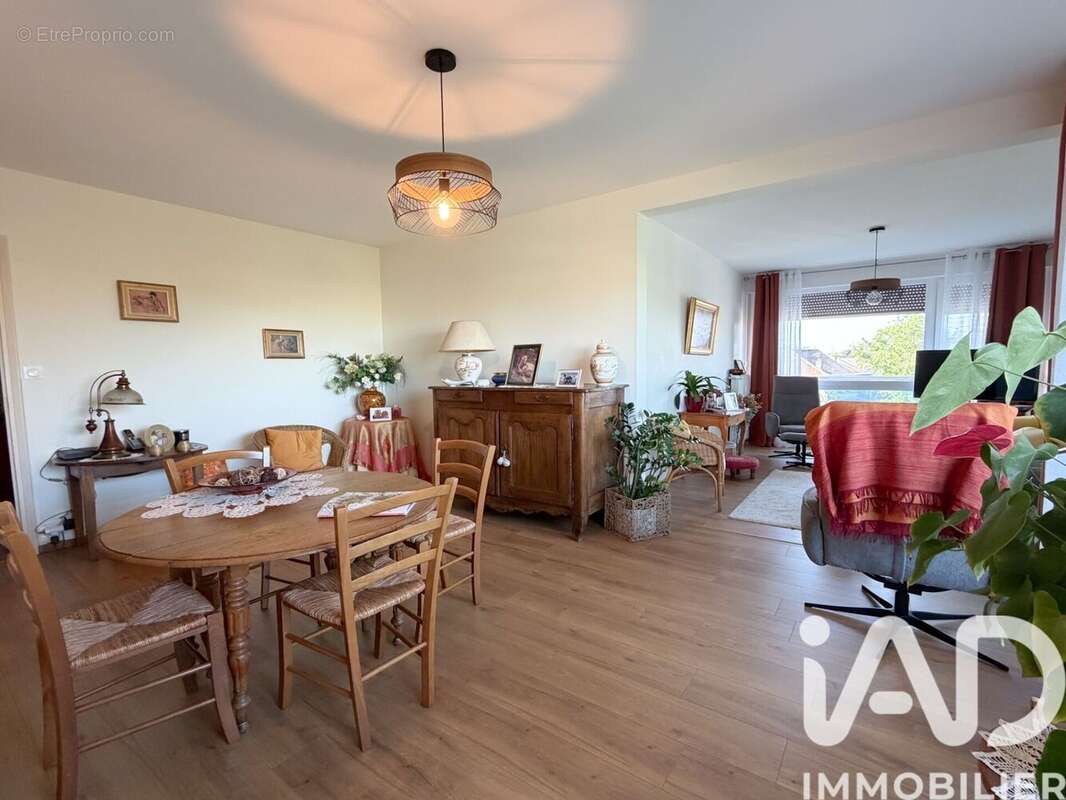 Photo 2 - Appartement à VALENCIENNES