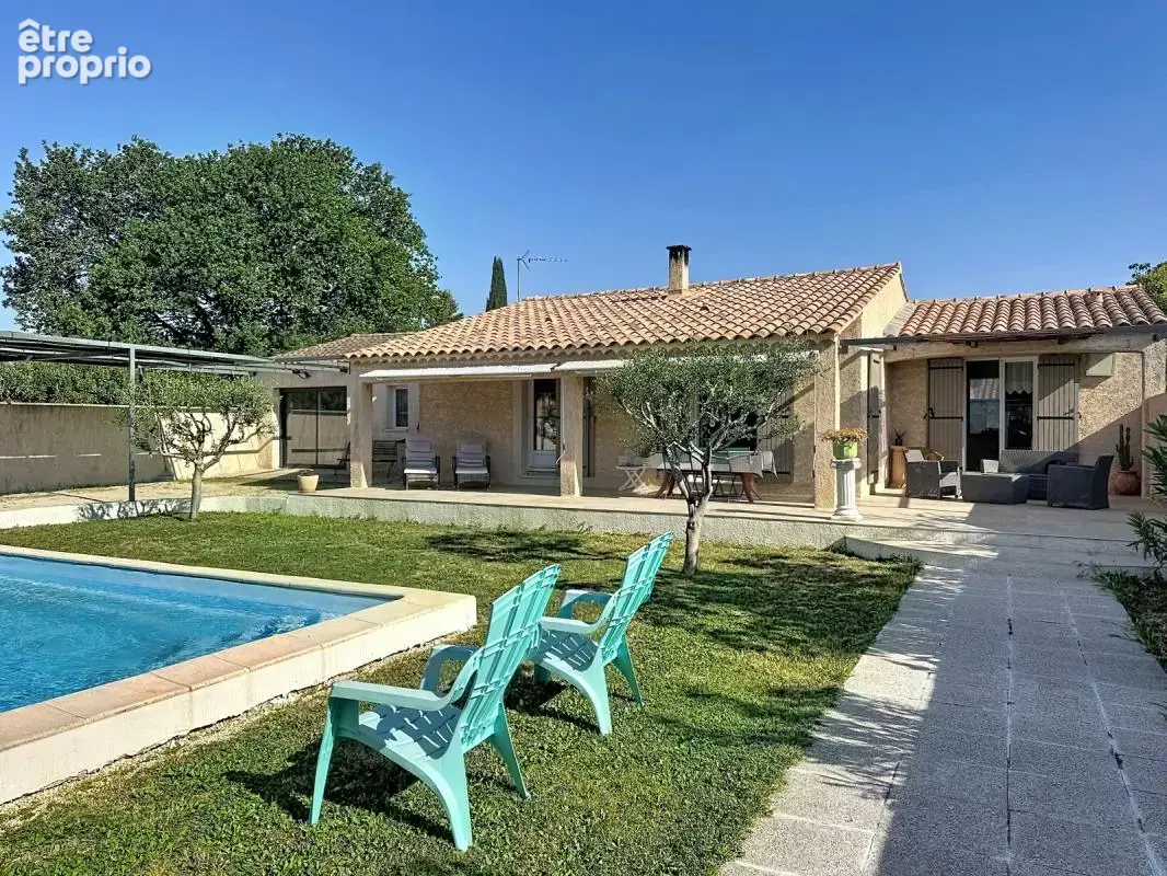 Vedène - Maison individuelle de plain-pied - 102m² - piscine - photo 4