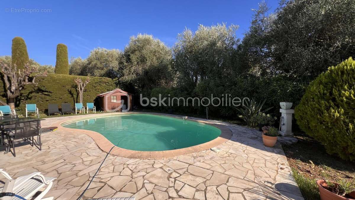 Maison à LA COLLE-SUR-LOUP