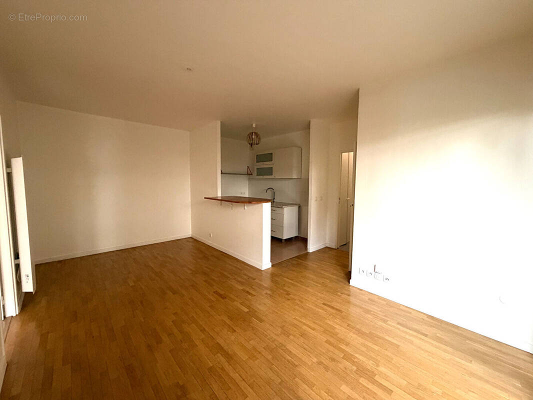 Appartement à ENGHIEN-LES-BAINS