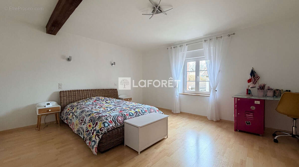 Maison à SERVON-MELZICOURT