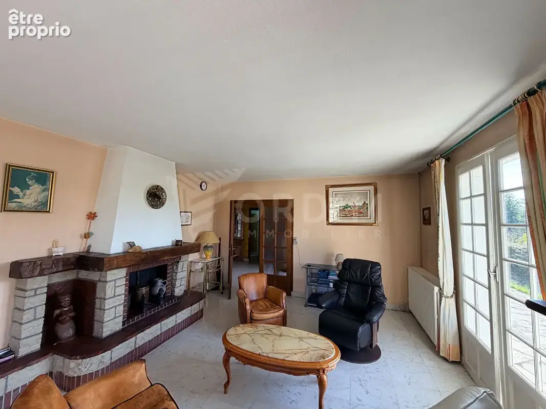 Maison Commissey - photo 6