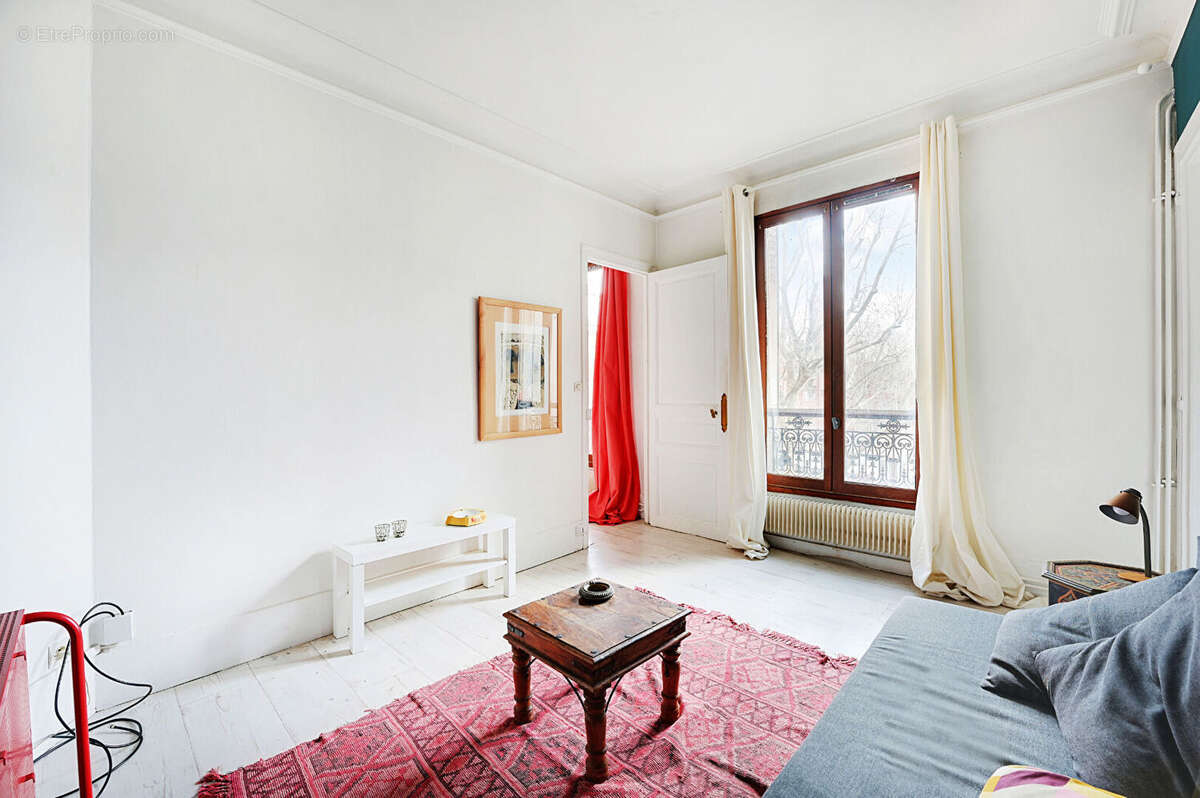 Appartement à PARIS-18E