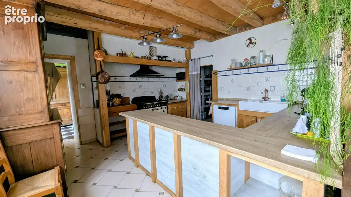 A VENDRE Maison pierres de 274 m²  - Terrain 9795 m²  - CHERRUEIX - photo 3