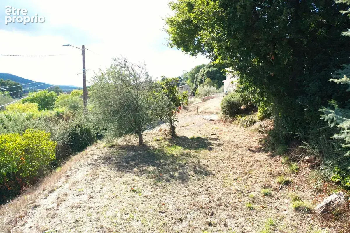 Terrain a batir gonfaron zone urbaine  uca 445m² - photo 3
