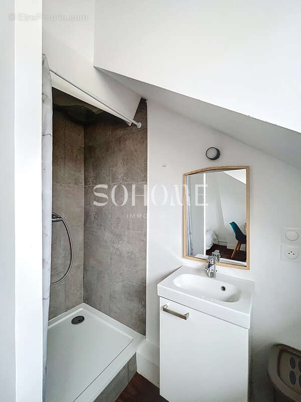 FUJI - Appartement Hyper Centre Reims - 2 chambres - photo 10