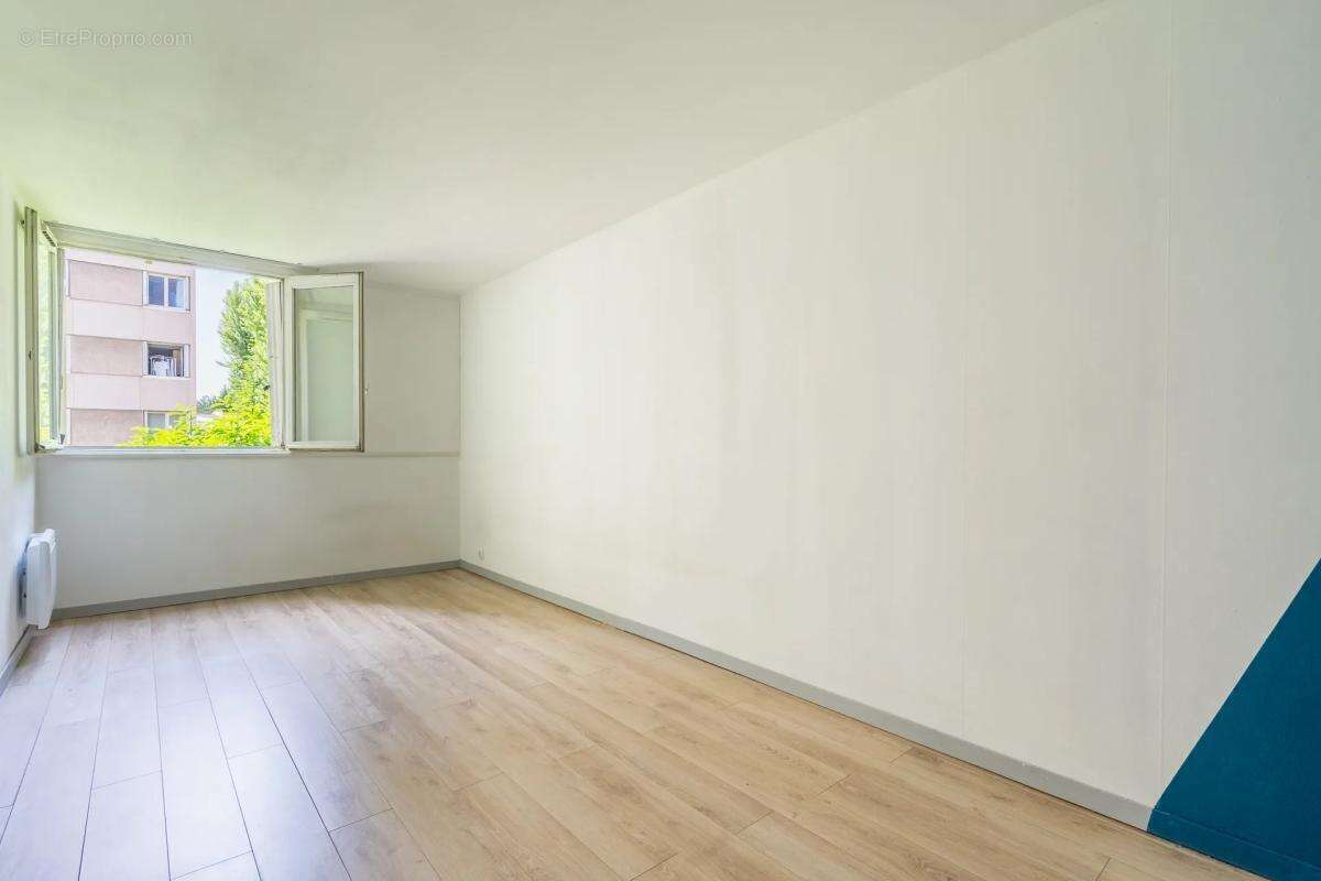 Appartement à MONTREUIL