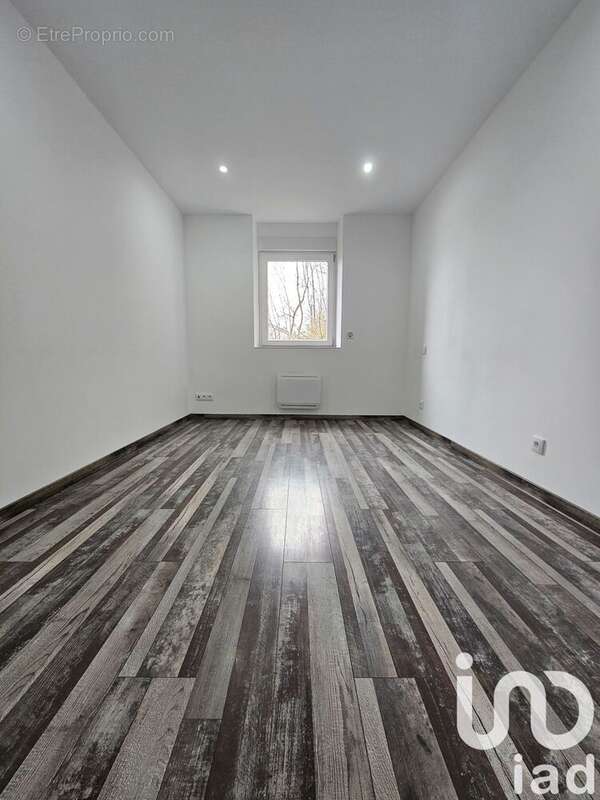 Photo 6 - Appartement à LONGUYON