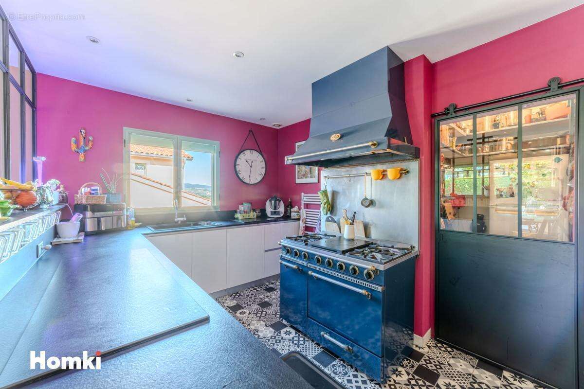 Superbe villa  de 195 m2 avec piscine - photo 12