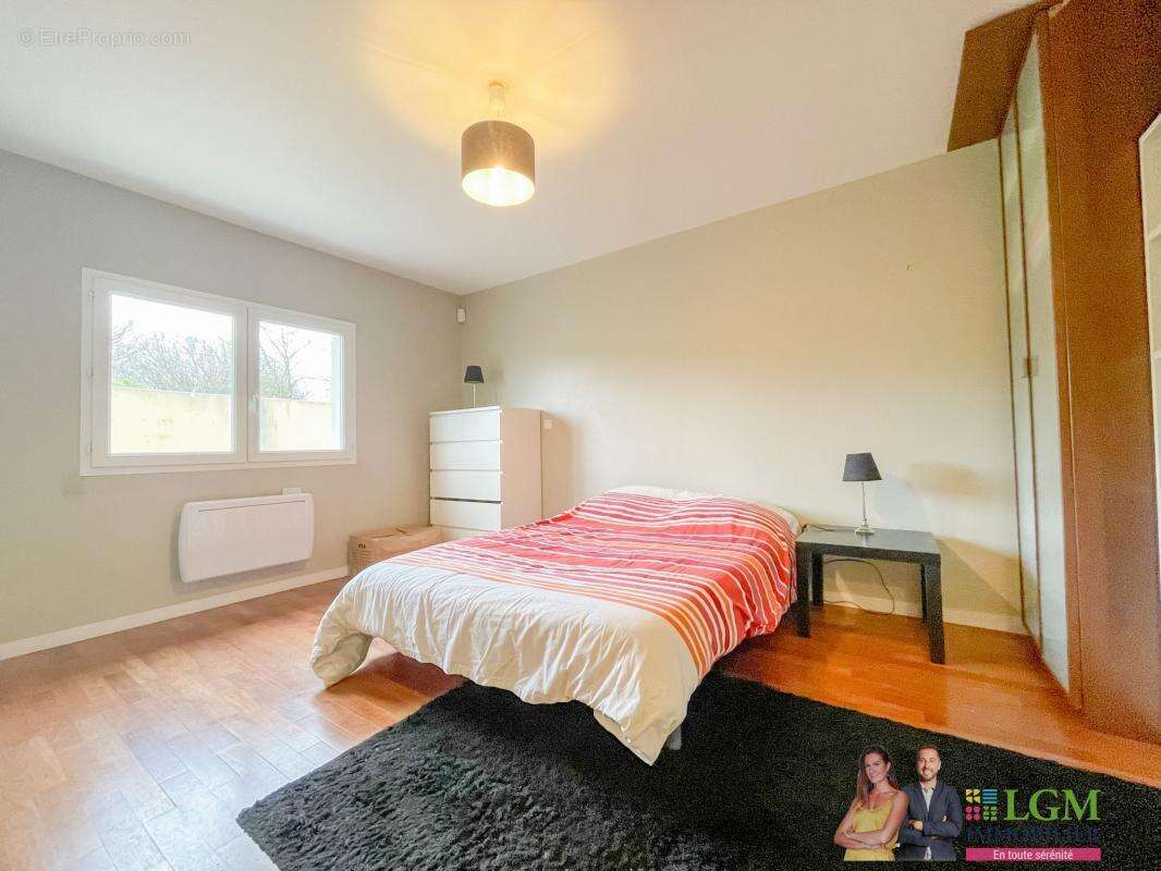 Maison à AYGUESVIVES