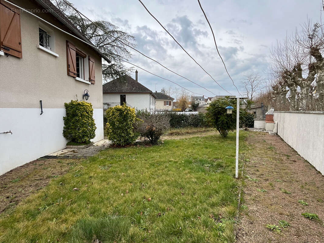 Maison à SERMOISE-SUR-LOIRE