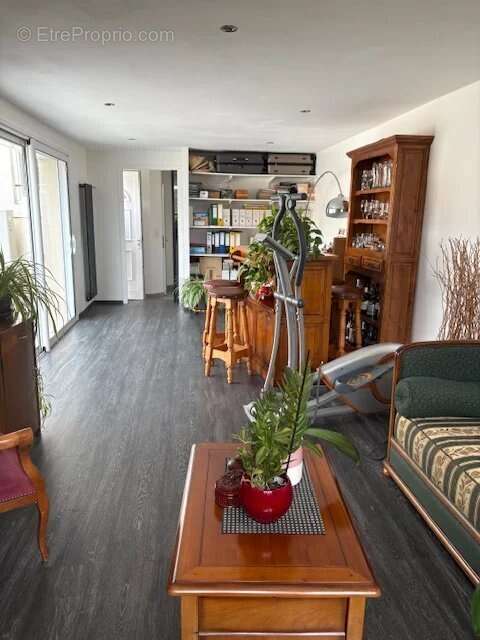 Maison à SAINT-JUNIEN