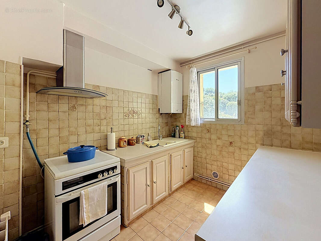 Appartement Septemes Les Vallons 4 pièce(s) 74 m2 - photo 7