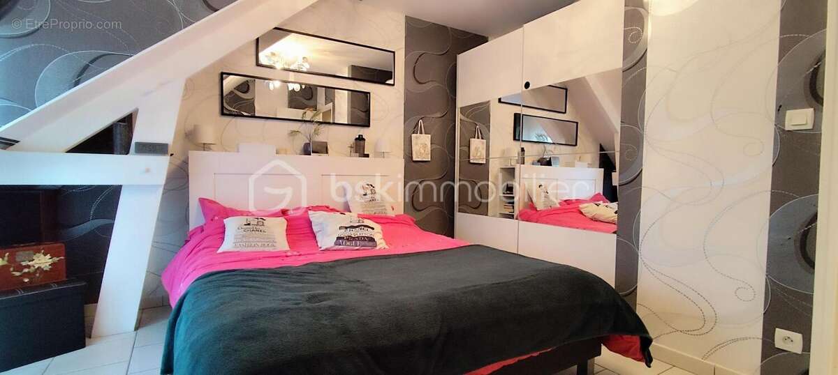 Maison à CHATILLON-EN-VENDELAIS