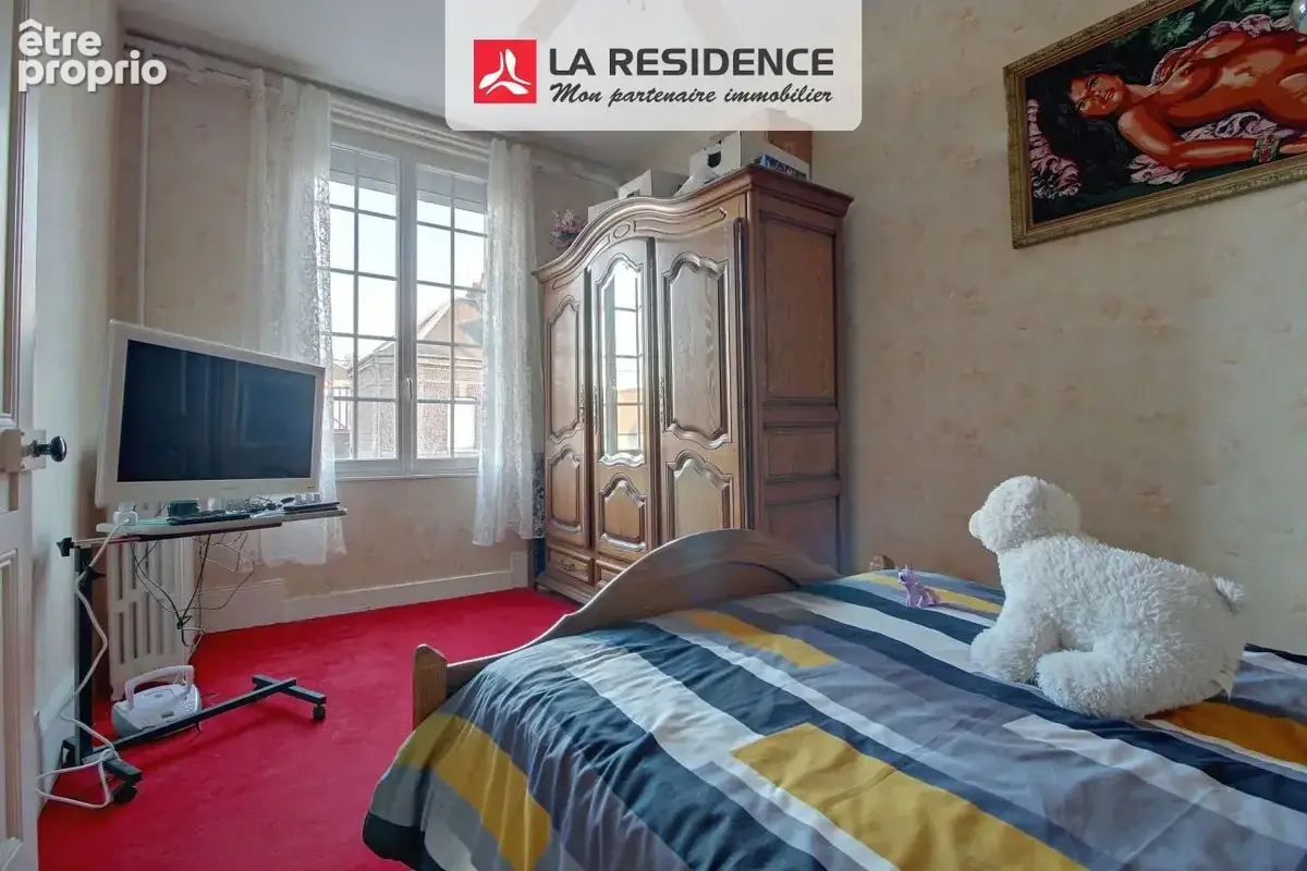 Maison 114 m² à Saint-Etienne-Du-Rouvray  - photo 5