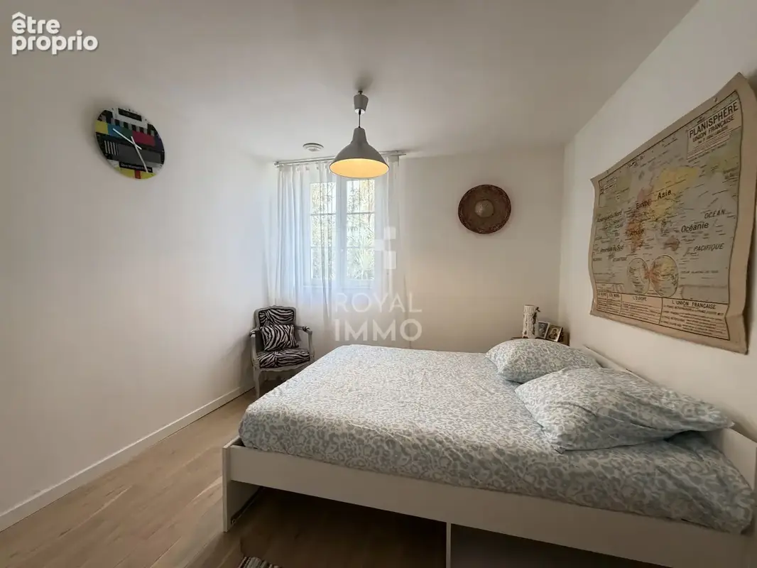 CUERS   Maison de charme avec piscine, à proximité des commerces - photo 8