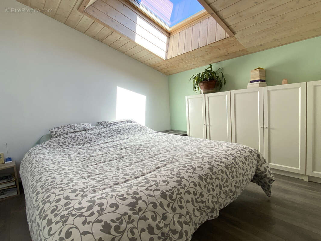 Maison entièrement rénovée avec piscine et studio indépendant - photo 8