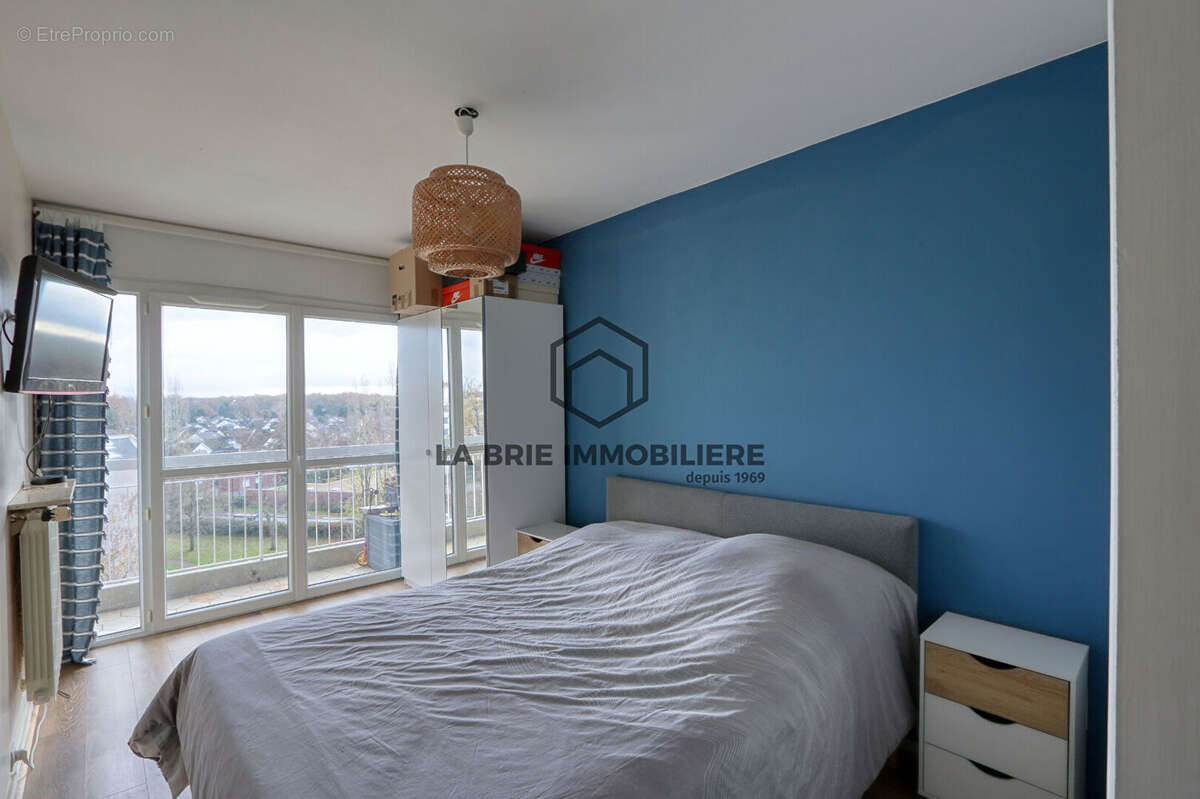 Appartement à LIMEIL-BREVANNES