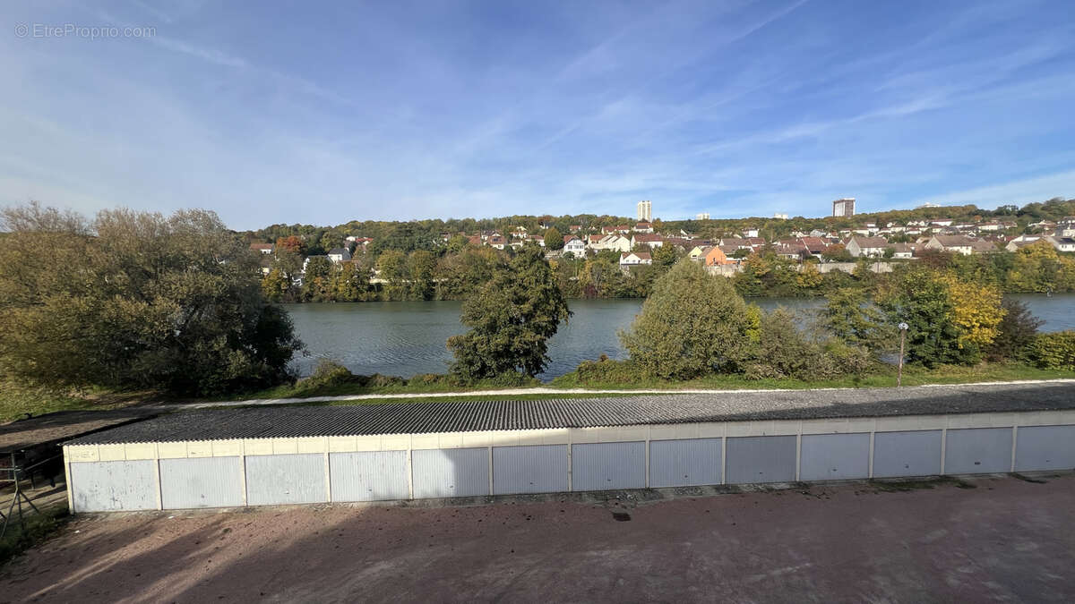 Appartement à MONTEREAU-FAULT-YONNE