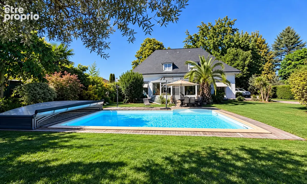 Photo Maison à Nay au prix de 444 000€
