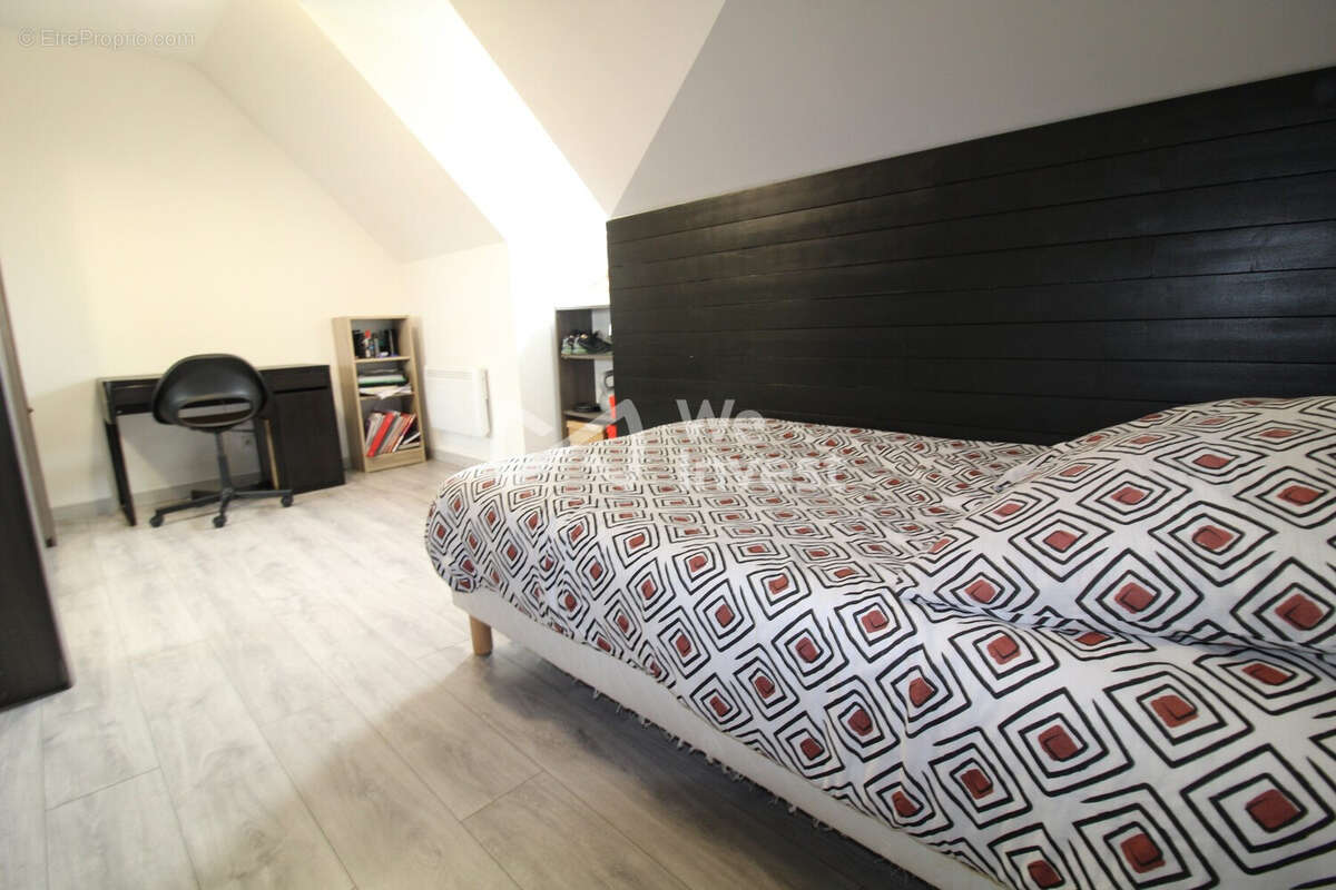 Maison à COULOMMIERS