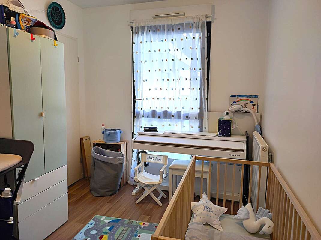 Appartement à AUBERVILLIERS