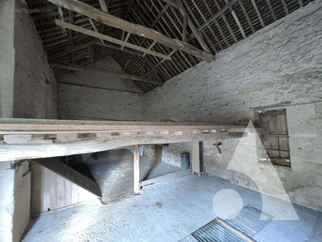 Autre à FRESNOY-LA-RIVIERE