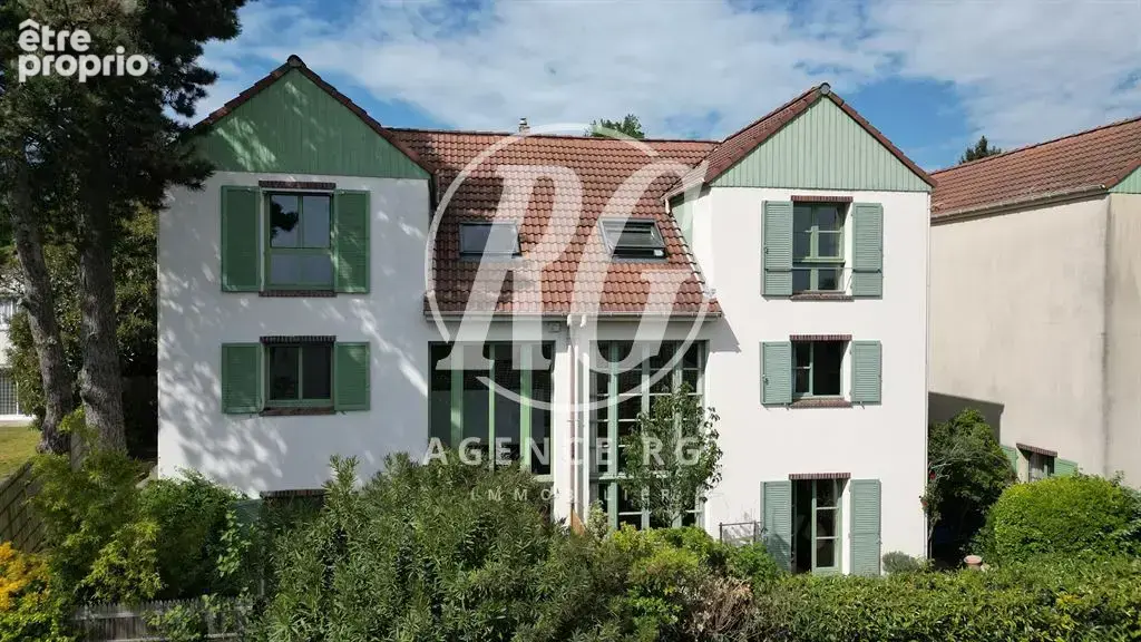 Maison 7 pièces 148 m² à vendre à Saint-Cloud (92210) - photo 4
