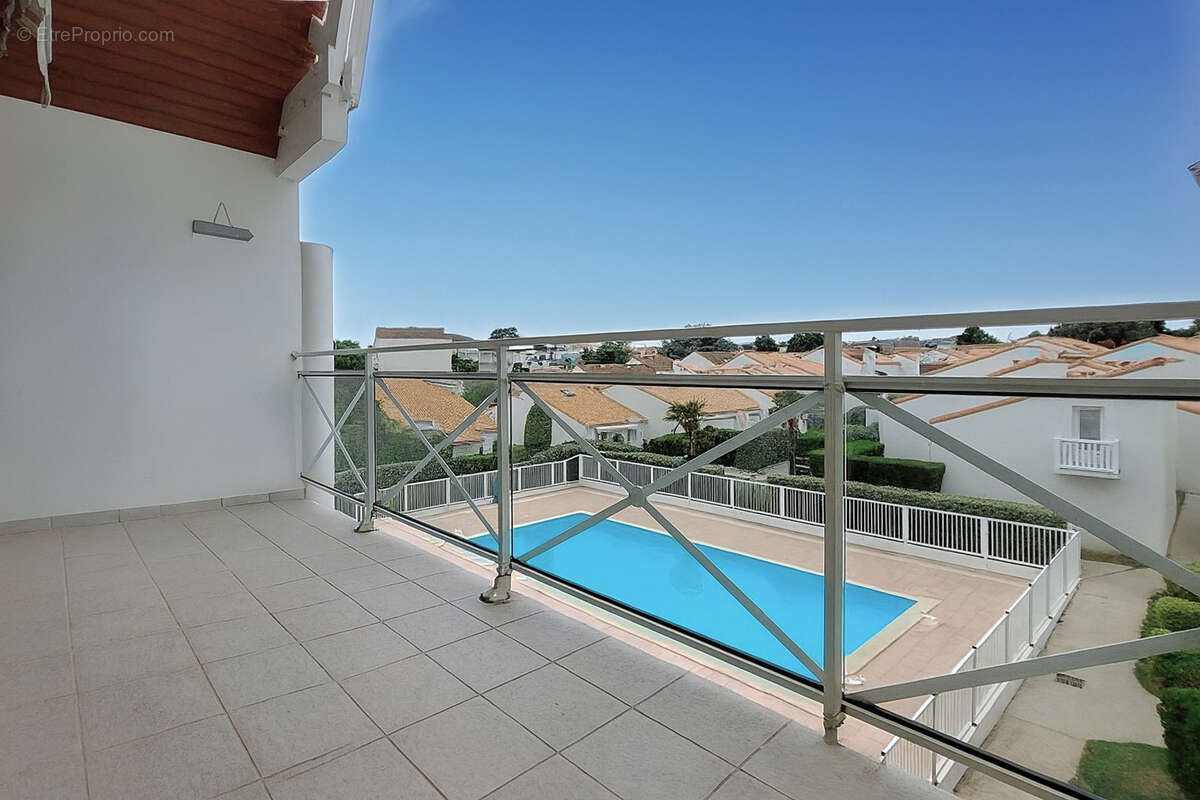 Appartement à VAUX-SUR-MER