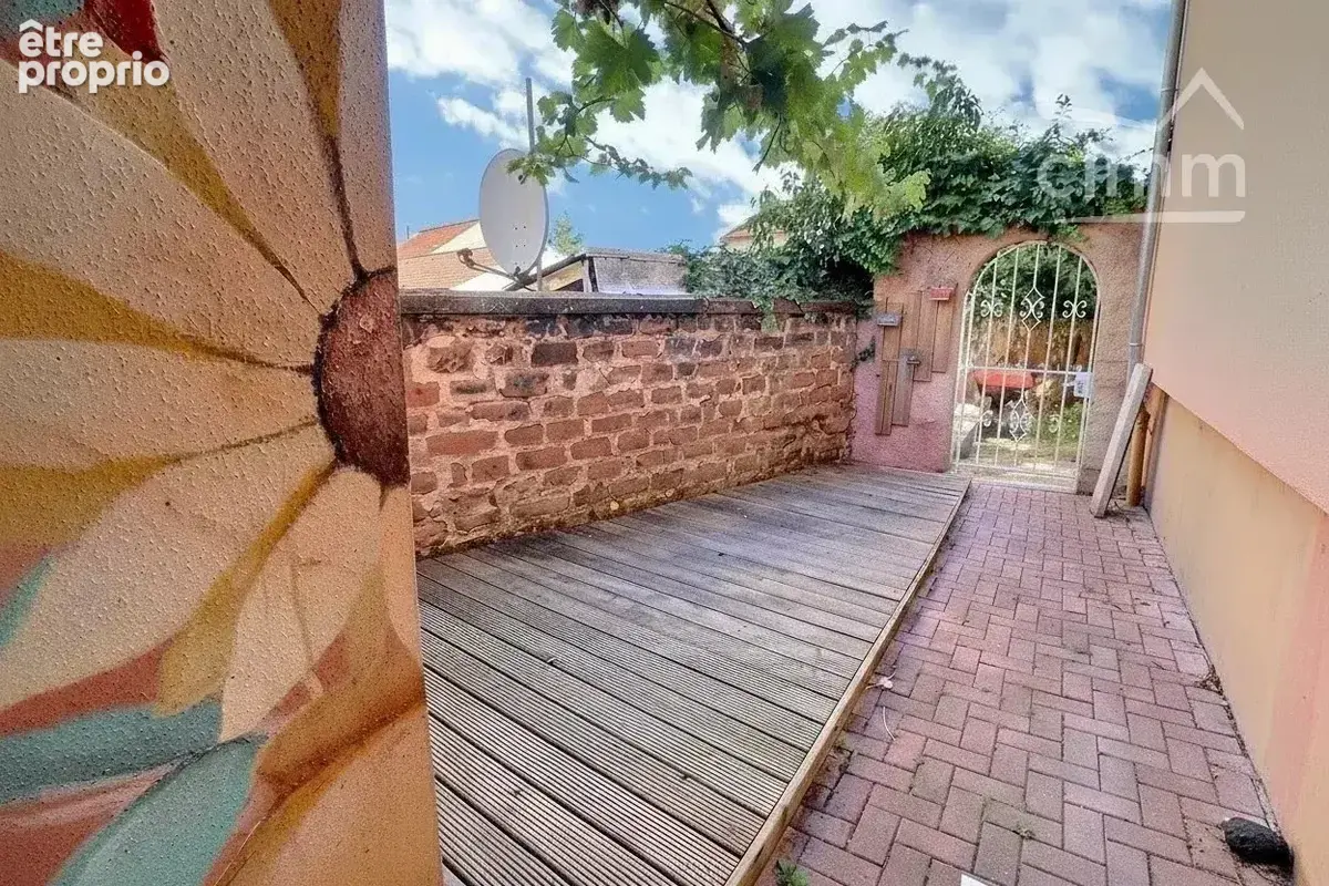 Appartement T4 de 97.72 m² avec jardin et garage à FORBACH - photo 9